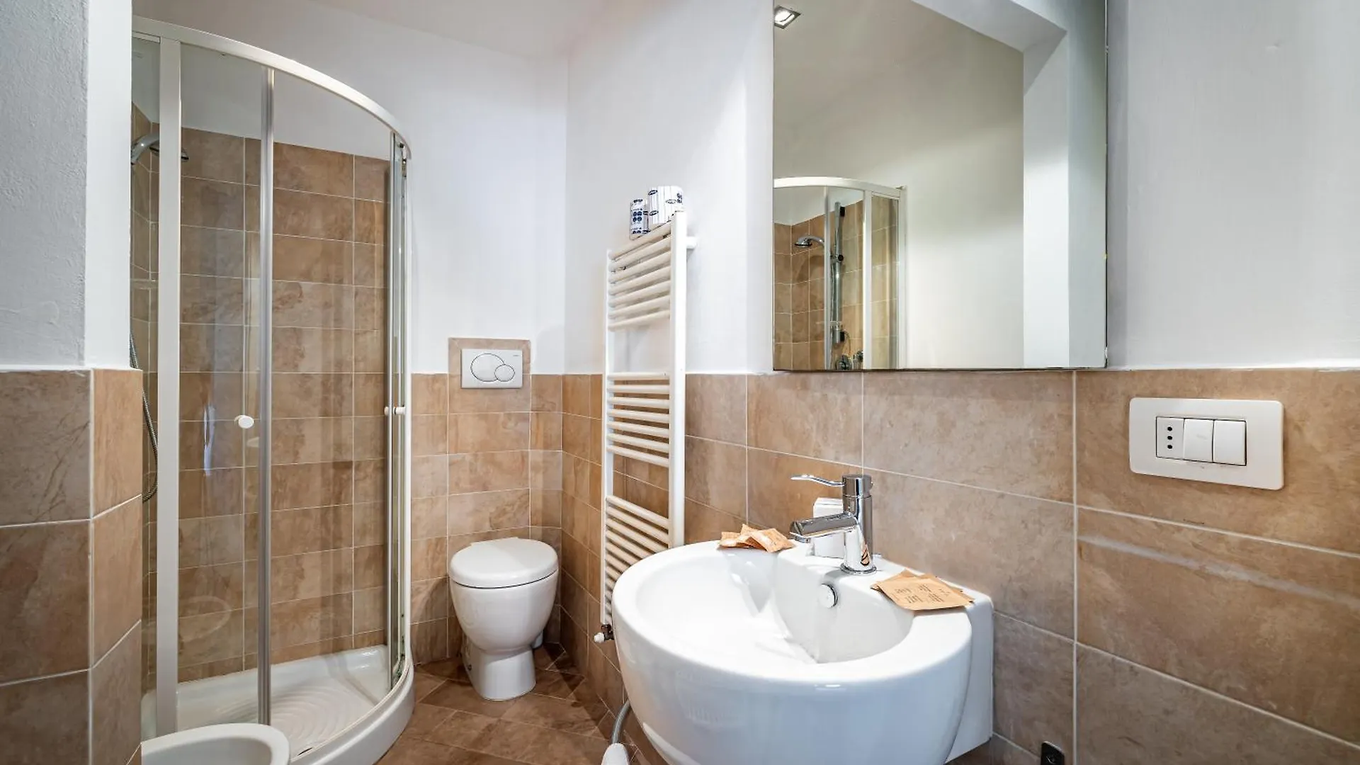 Apartment Yid Luxury Studio Florence