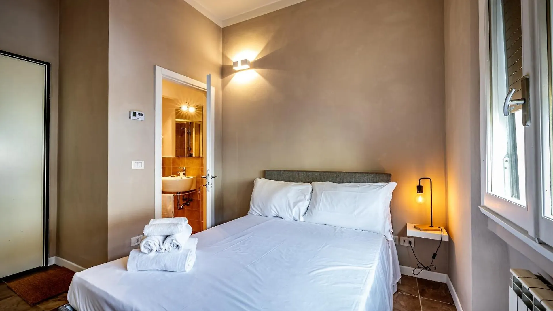 Yid Luxury Studio Florence Italy
