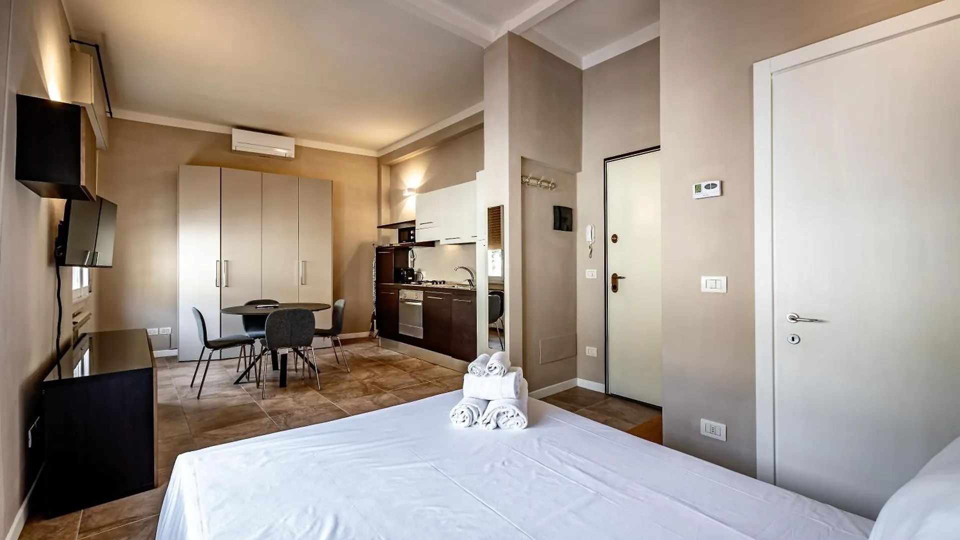 Apartment Yid Luxury Studio Florence Italy